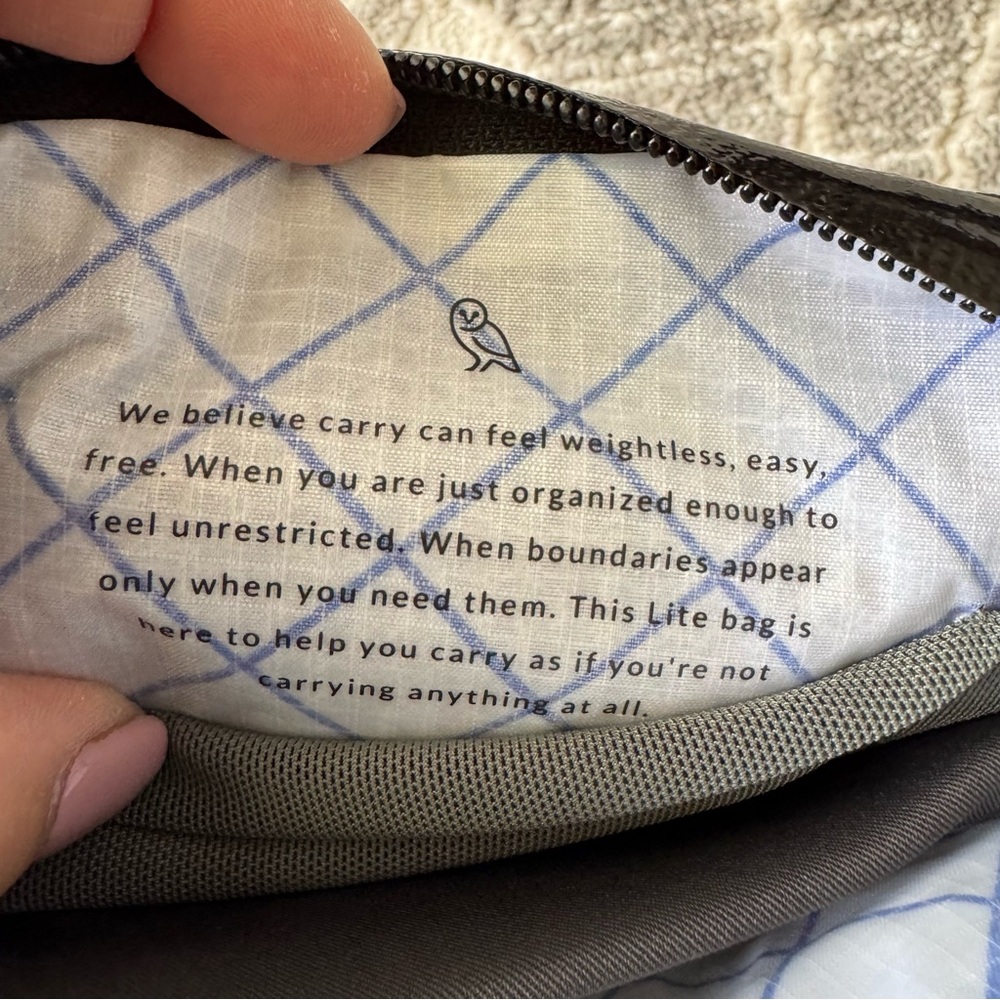 Bellroy Black Crossbody Bag - Picture 6 of 6
